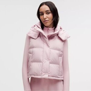 Lulu Lemon Wunder Puff 600-Down-Fill Cropped Vest pink new without tags size 4